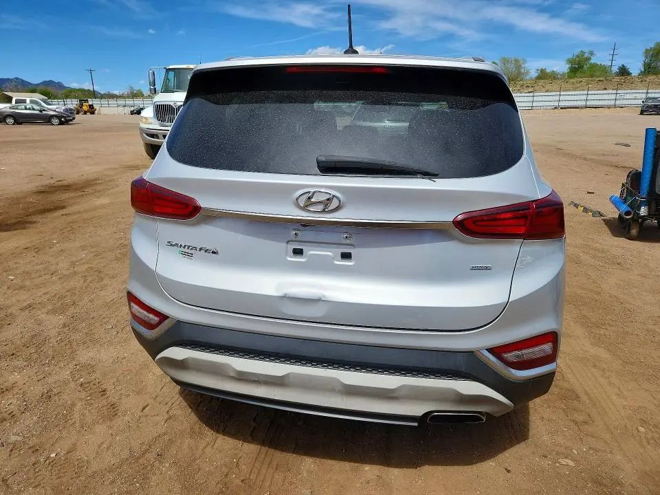 2019 HYUNDAI SANTA FE SE 2.4L  