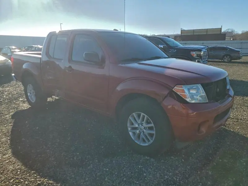 2018 NISSAN FRONTIER SV  
