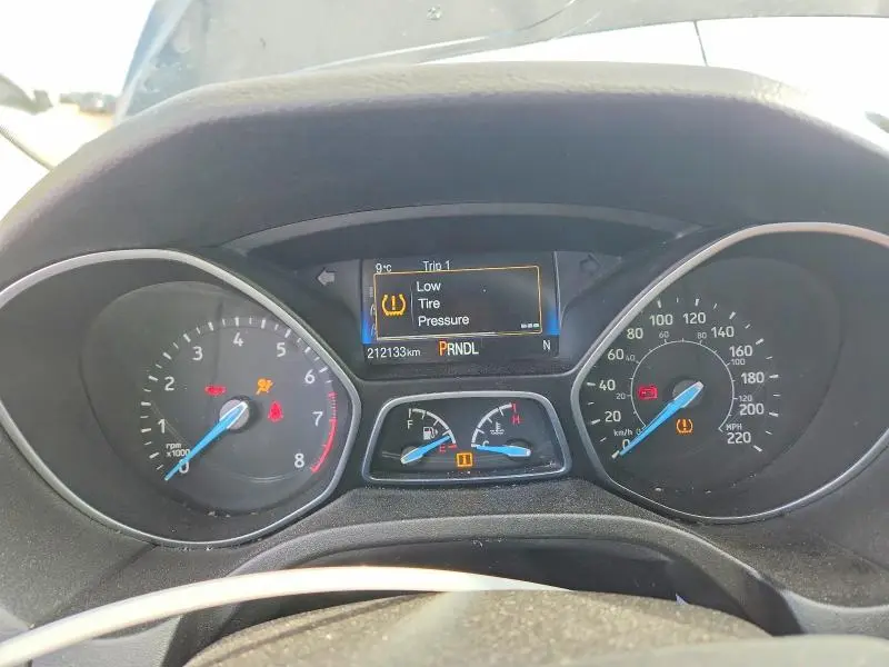 2017 FORD FOCUS SE  