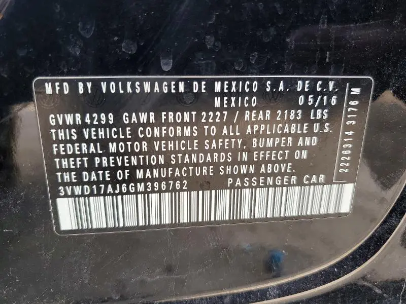 2016 VOLKSWAGEN JETTA SPORT  