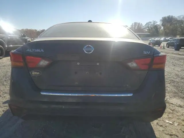 2021 NISSAN ALTIMA SV  