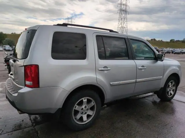 2011 HONDA PILOT TOURING  
