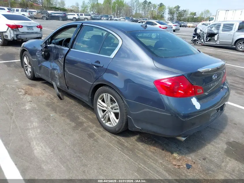 2012 INFINITI G37 JOURNEY