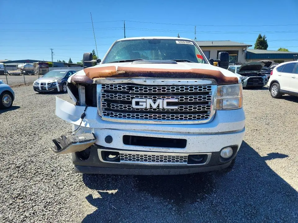 2014 GMC SIERRA K2500 DENALI  