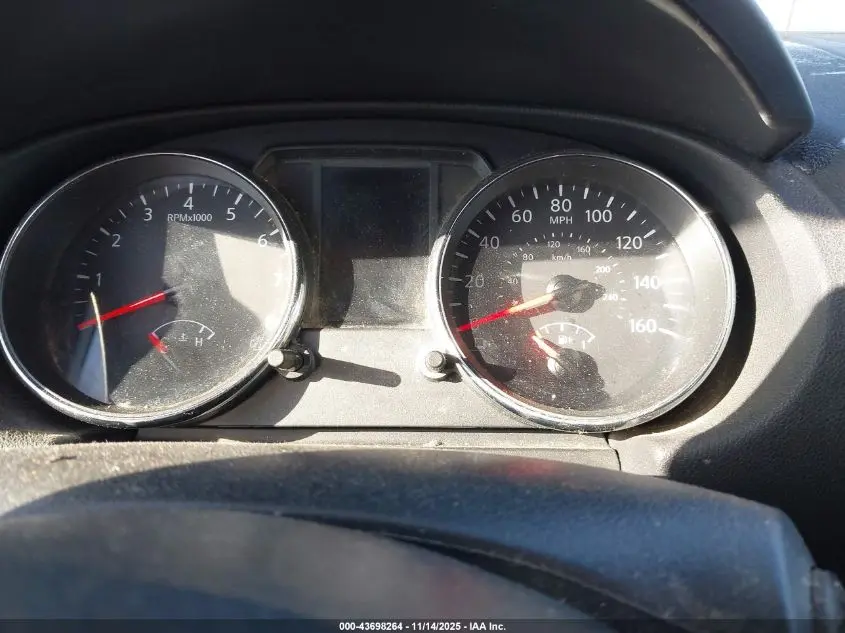 2013 NISSAN ROGUE SV