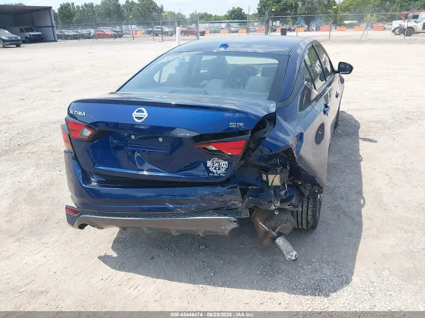 2021 NISSAN ALTIMA SR FWD