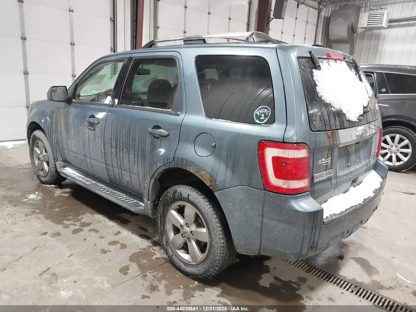 2011 FORD ESCAPE LIMITED