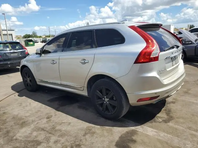 2017 VOLVO XC60 T5 INSCRIPTION  