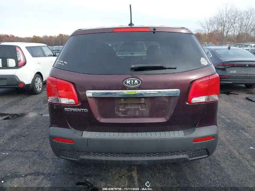 2012 KIA SORENTO LX