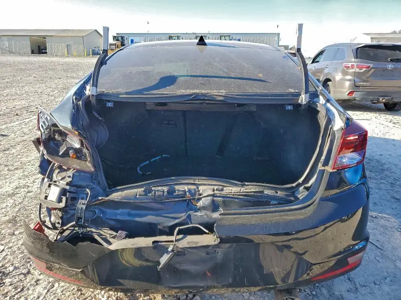 2019 HYUNDAI ELANTRA SEL  