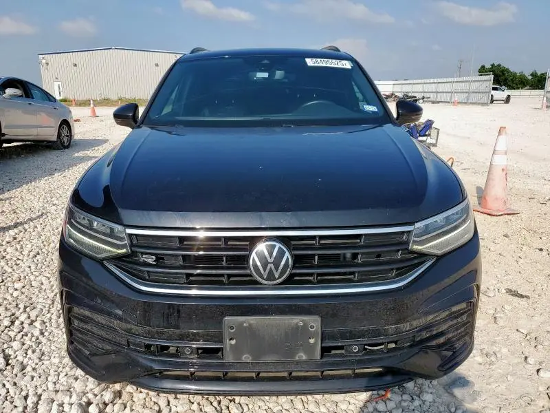 2022 VOLKSWAGEN TIGUAN SE R-LINE BLACK  