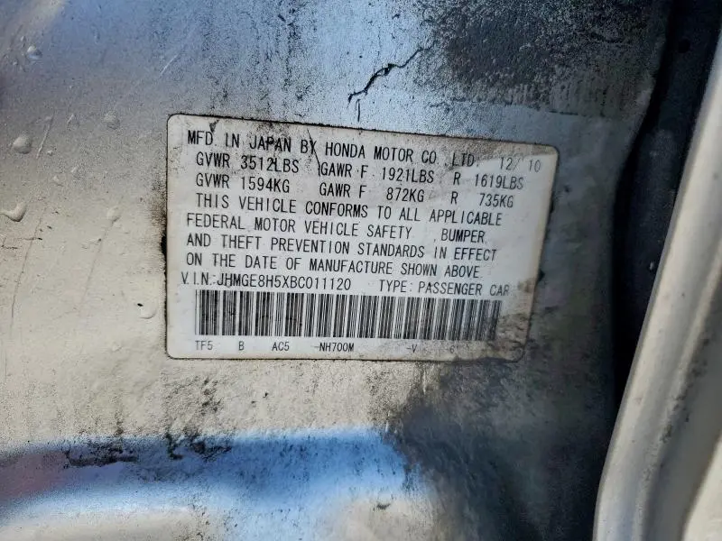 2011 HONDA FIT SPORT  