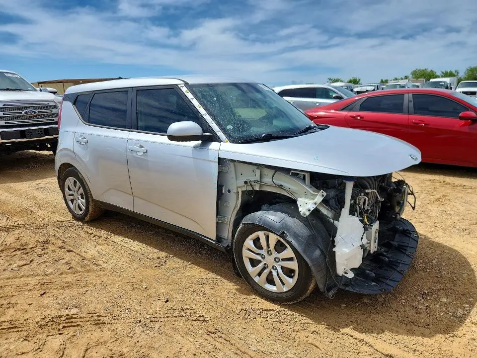 2020 KIA SOUL LX  