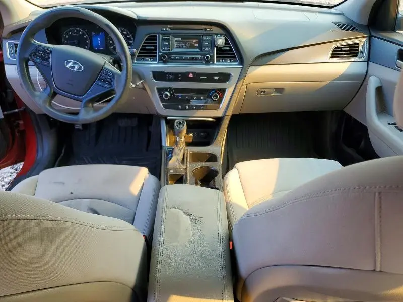 2017 HYUNDAI SONATA SE  