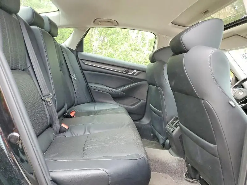 2018 HONDA ACCORD TOURING  