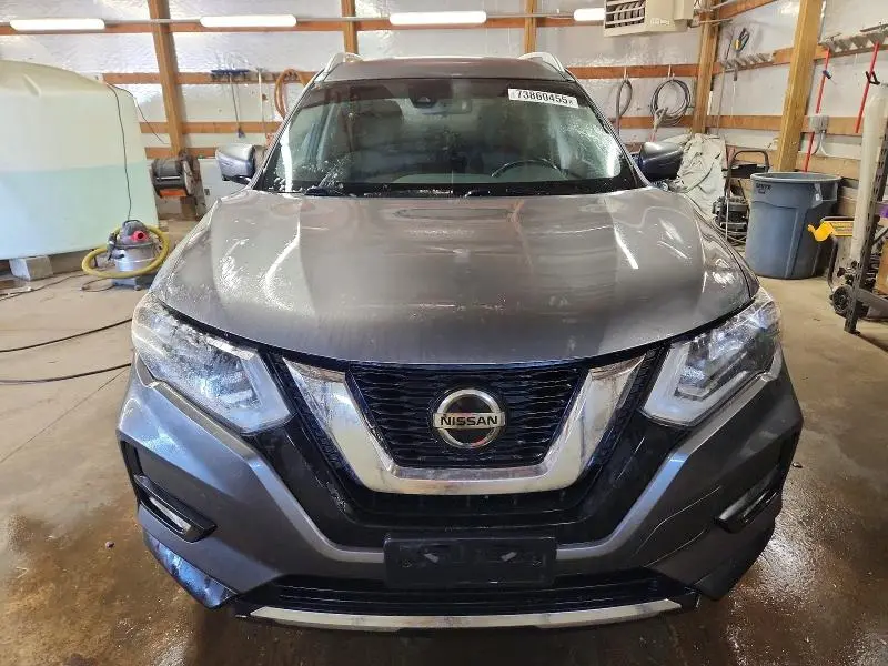 2019 NISSAN ROGUE S  