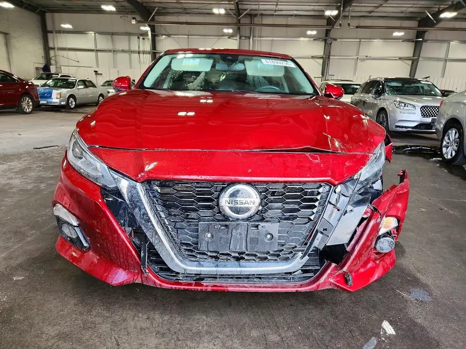2020 NISSAN ALTIMA SV  