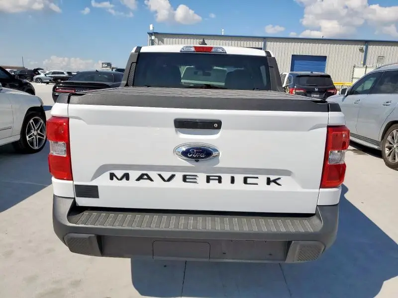 2022 FORD MAVERICK XL  