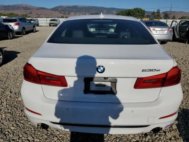 2019 BMW 530E