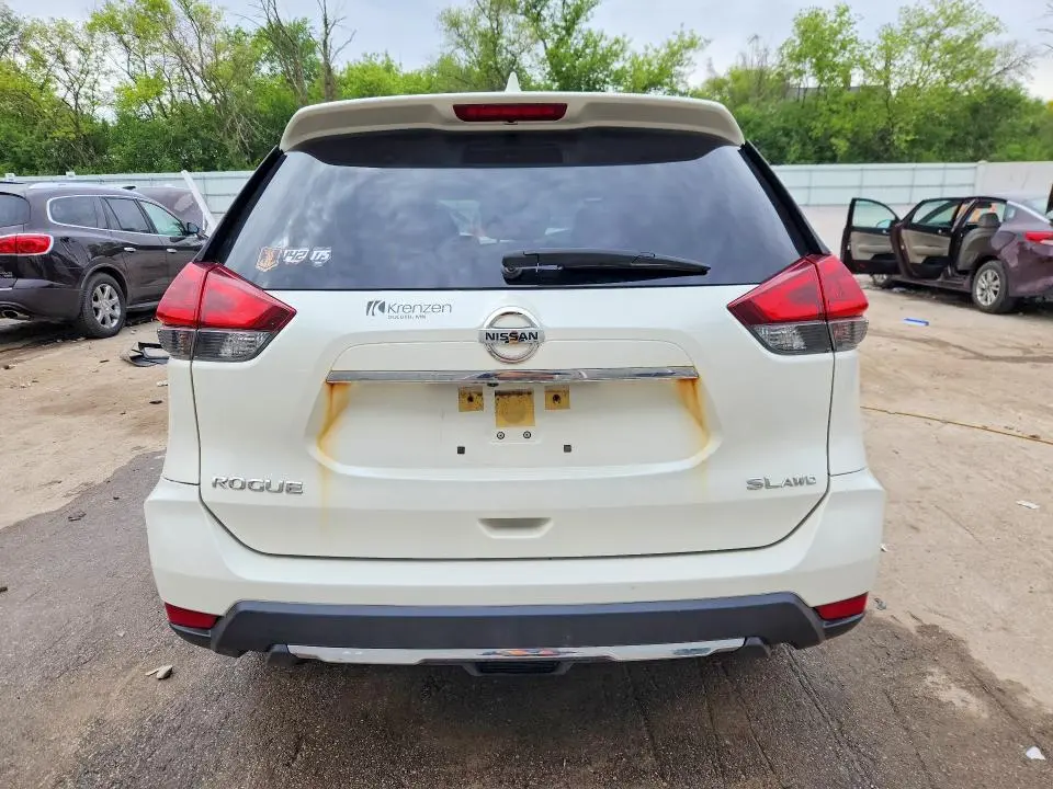 2018 NISSAN ROGUE SL  