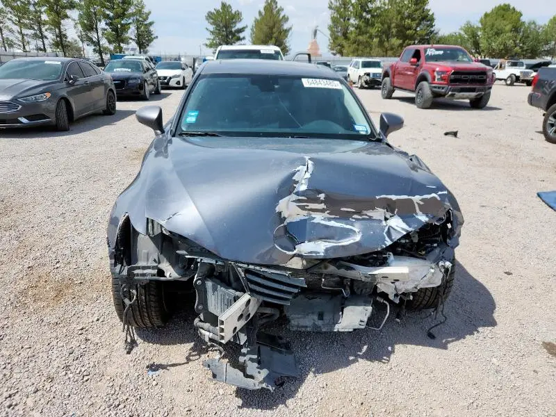 2016 LEXUS IS 200T  