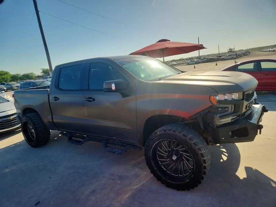 2019 CHEVROLET SILVERADO C1500 LT  