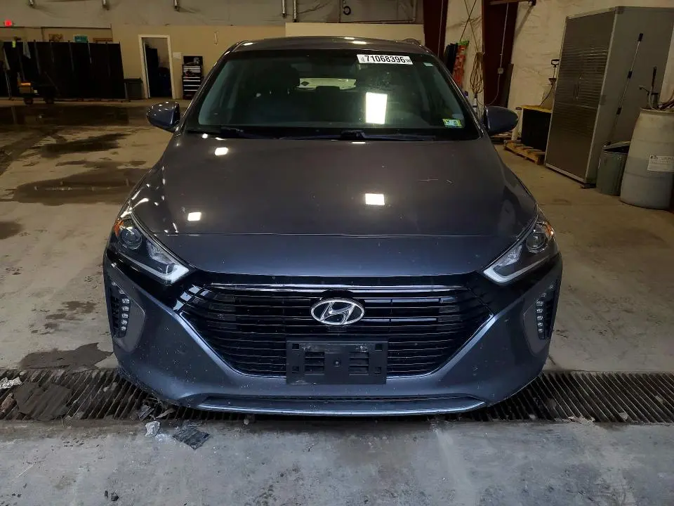 2017 HYUNDAI IONIQ LIMITED  