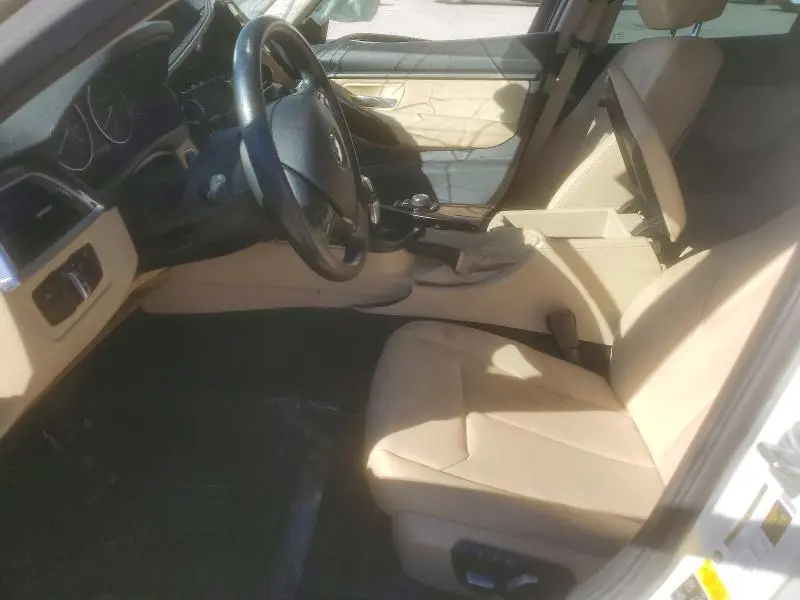 2018 BMW 320 XI  