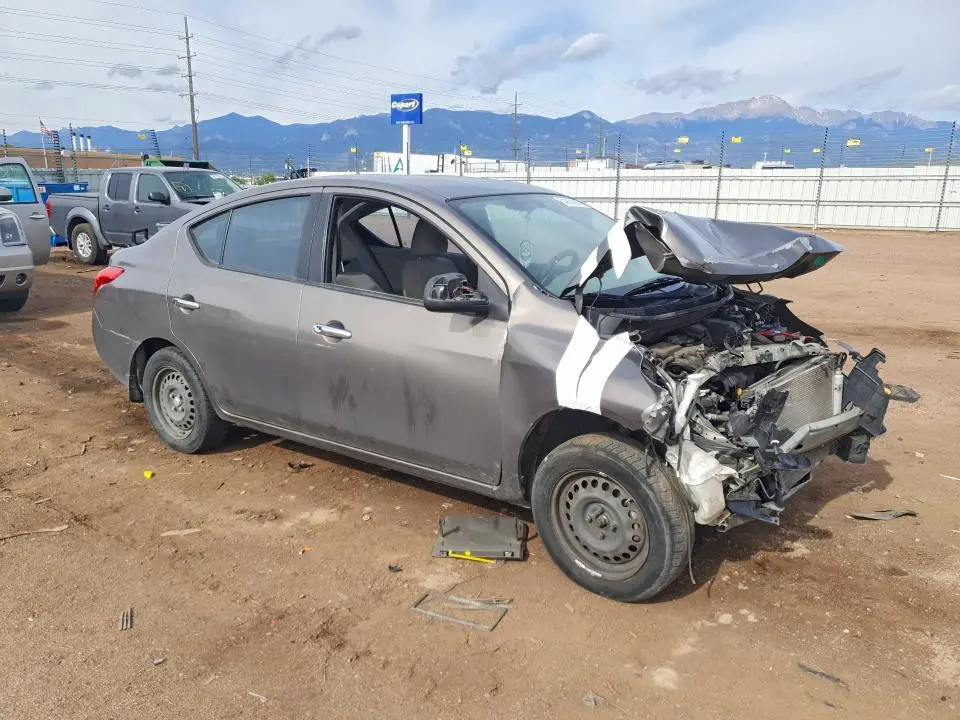 2012 NISSAN VERSA 1.6 S  