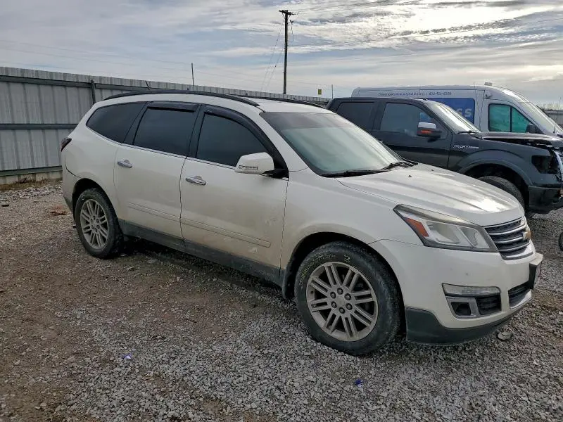 2015 CHEVROLET TRAVERSE LT  
