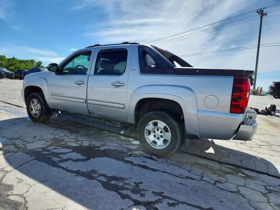 2010 CHEVROLET AVALANCHE LT  