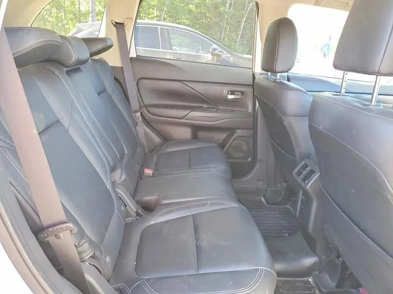 2020 MITSUBISHI OUTLANDER GT  