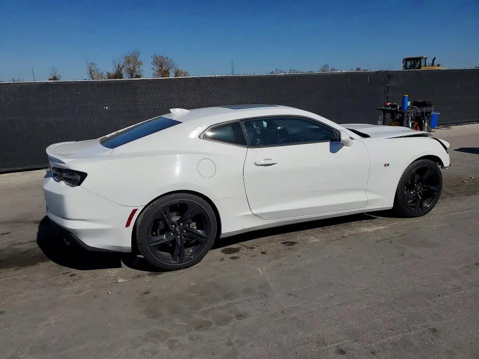 2020 CHEVROLET CAMARO LT  