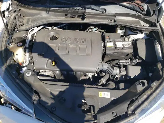 2019 TOYOTA C-HR XLE