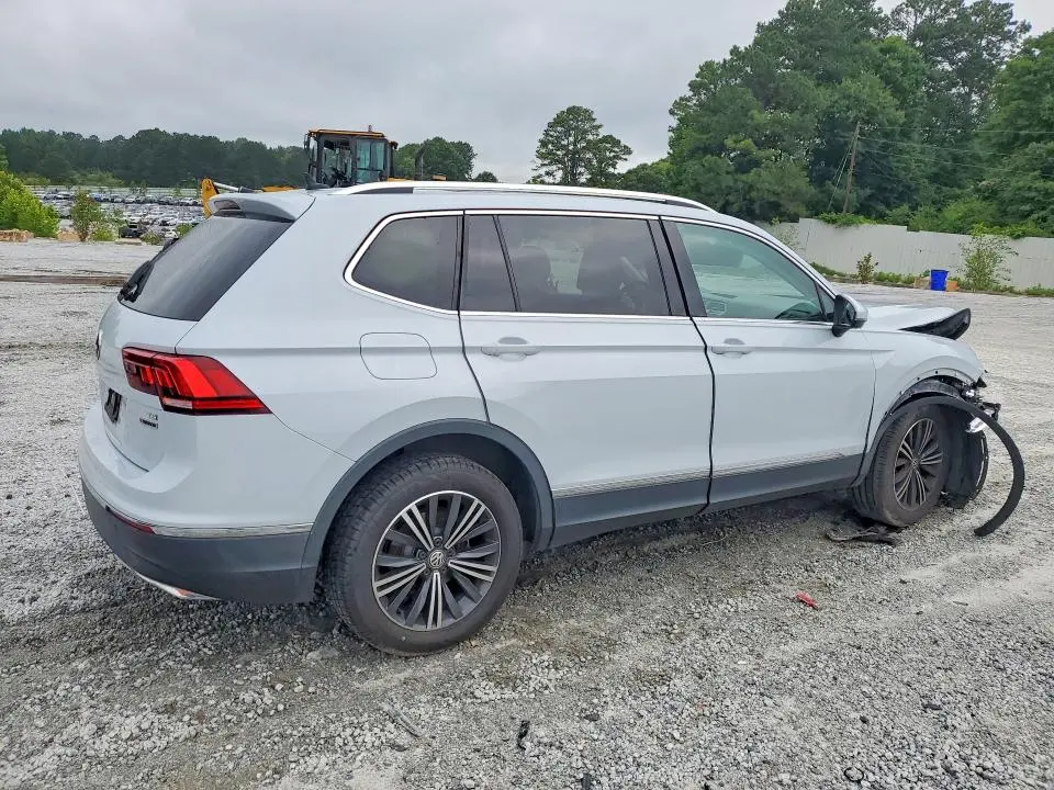 2018 VOLKSWAGEN TIGUAN SE  