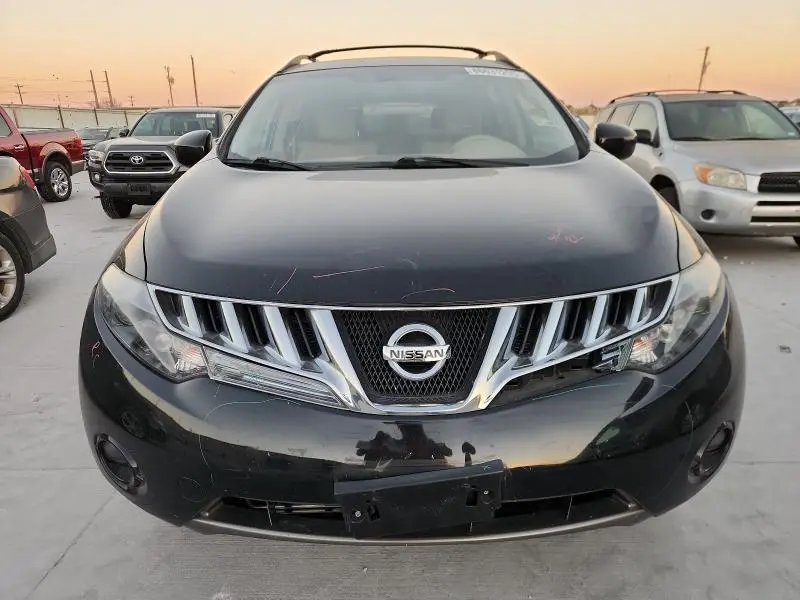 2010 NISSAN MURANO S  