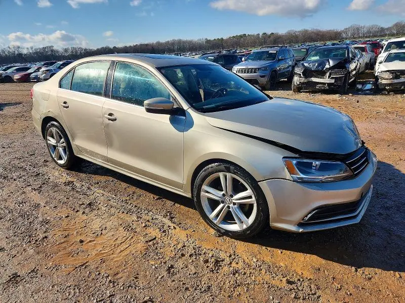 2015 VOLKSWAGEN JETTA TDI  