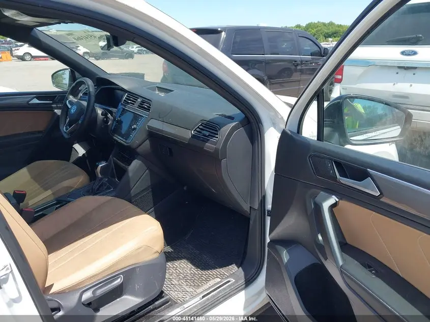 2023 VOLKSWAGEN TIGUAN 2.0T SE R-LINE BLACK