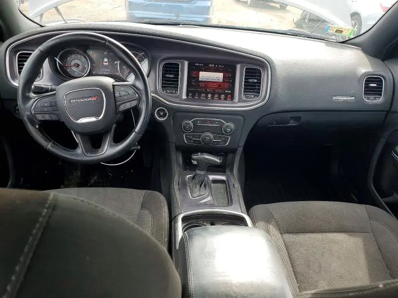 2015 DODGE CHARGER SE  
