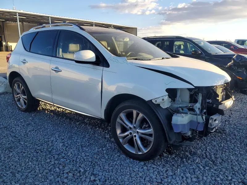 2010 NISSAN MURANO S  