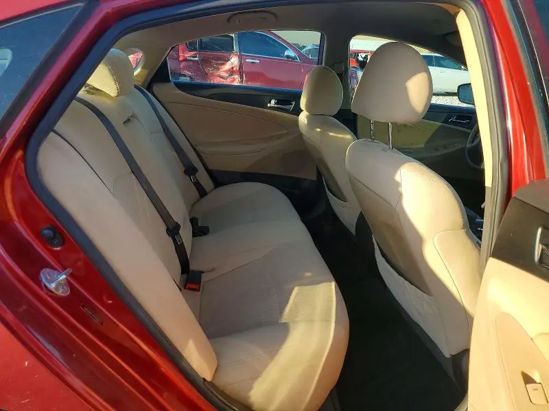 2013 HYUNDAI SONATA GLS  