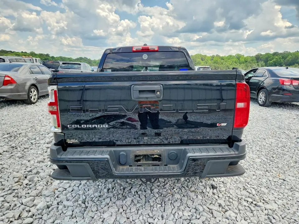 2021 CHEVROLET COLORADO LT  