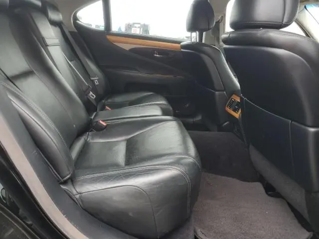 2013 LEXUS LS 600HL