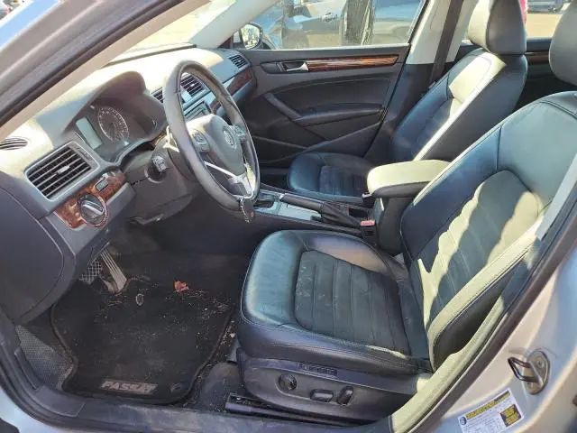 2012 VOLKSWAGEN PASSAT SEL