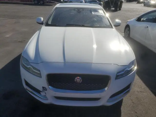 2016 JAGUAR XF PRESTIGE  