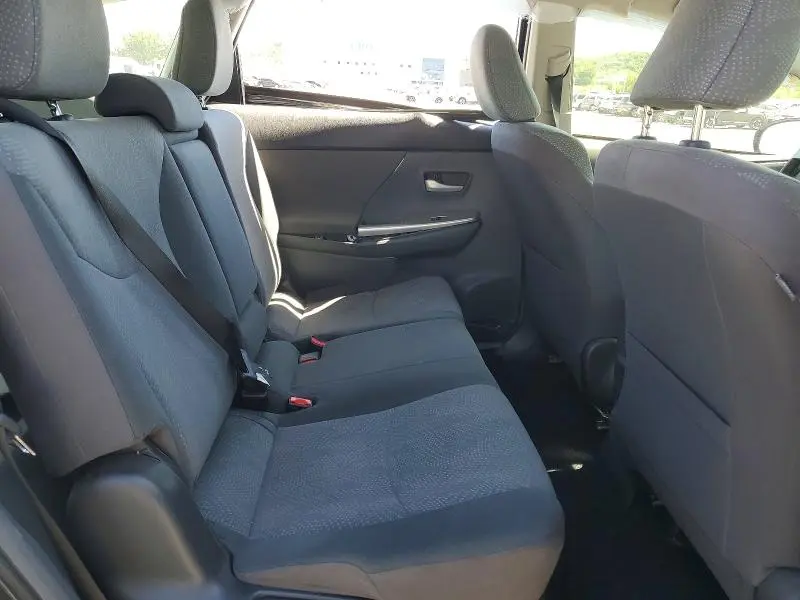 2013 TOYOTA PRIUS V THREE  