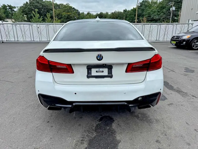 2020 BMW 530 I  