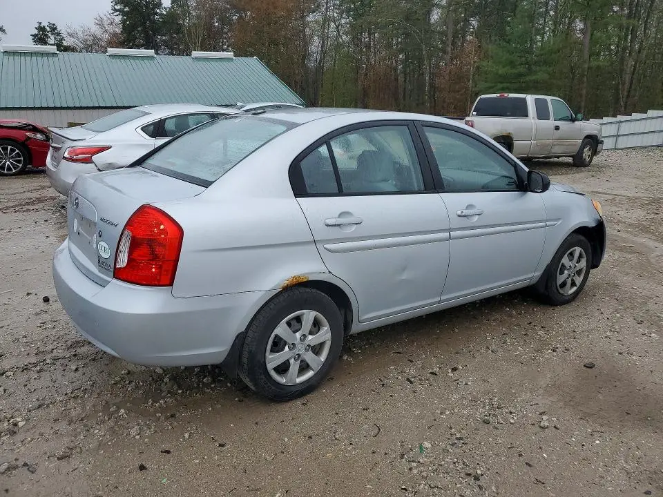 2010 HYUNDAI ACCENT GLS  