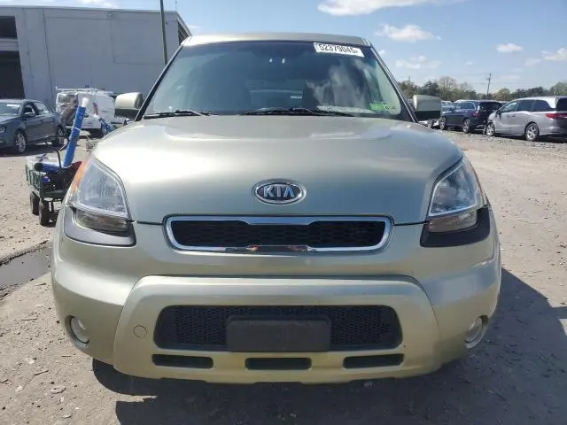 2011 KIA SOUL +  