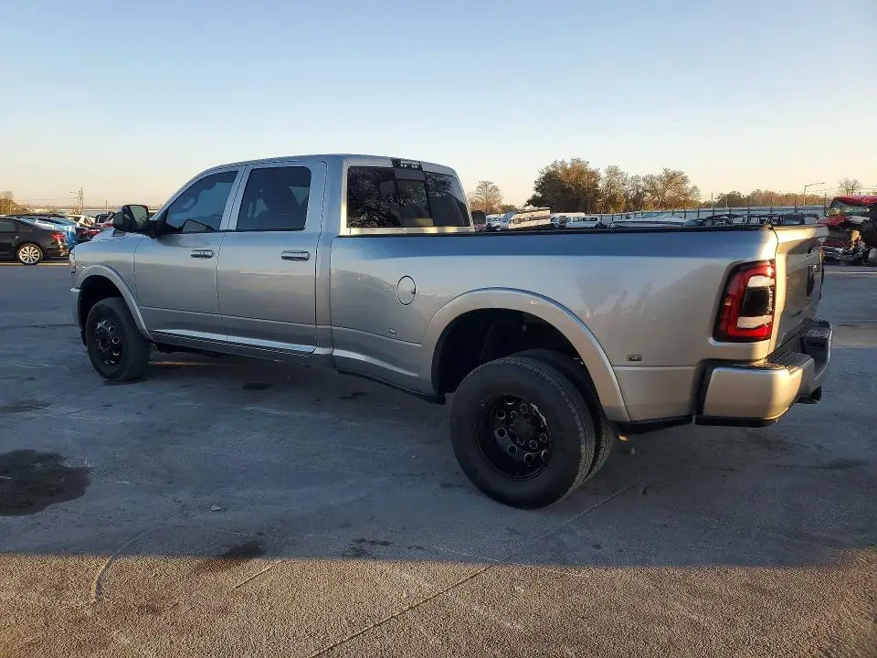 2022 RAM 3500 LARAMIE  